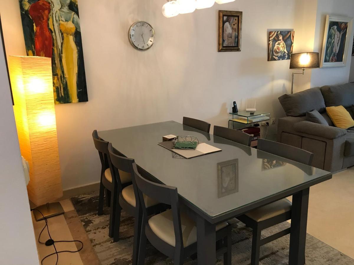 2 bed Apartment in San Pedro Marbella Buitenkant foto